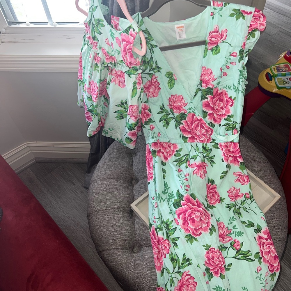Mommy and Me Floral Mint Green Dress with Pink Flowers 🌸
